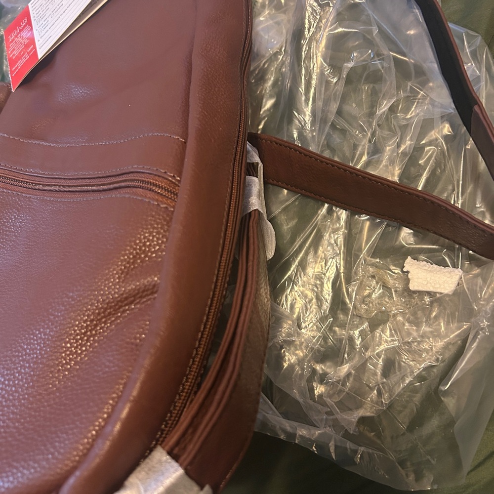 Healthy Back Ameri 19inch Chestnut NWT - image 10